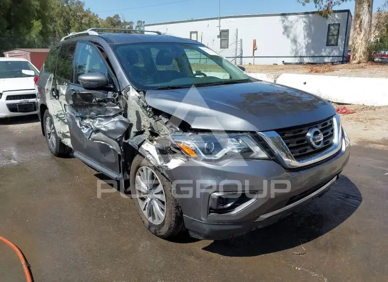 2020 Nissan PATHFINDER photo