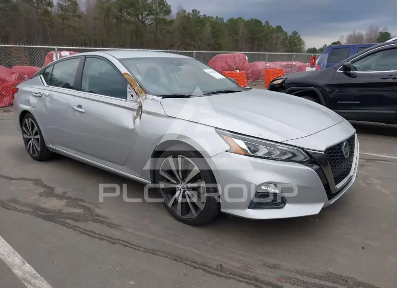 2020 Nissan ALTIMA photo