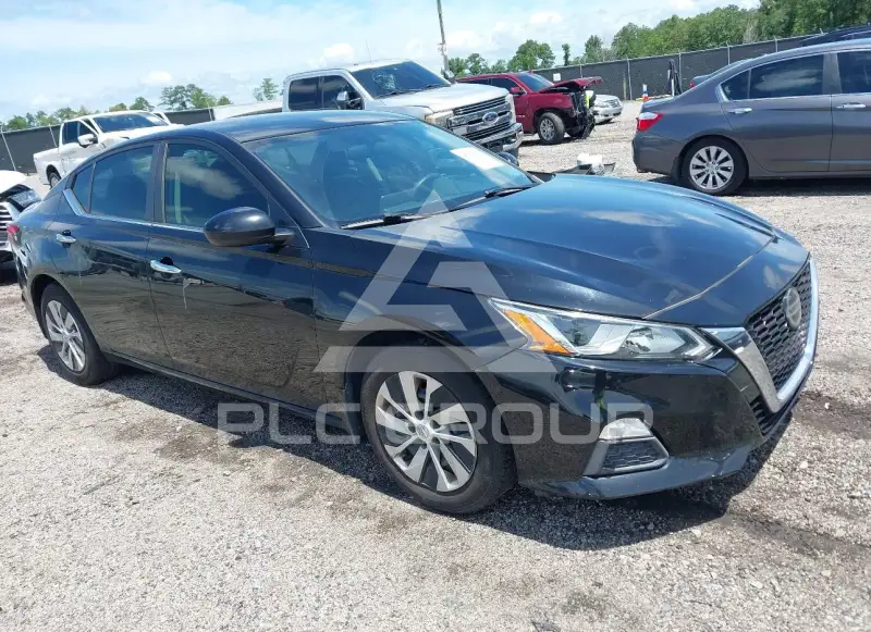 2020 Nissan ALTIMA фото