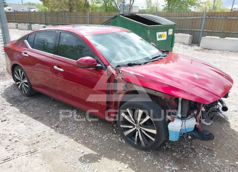 2020 Nissan ALTIMA photo