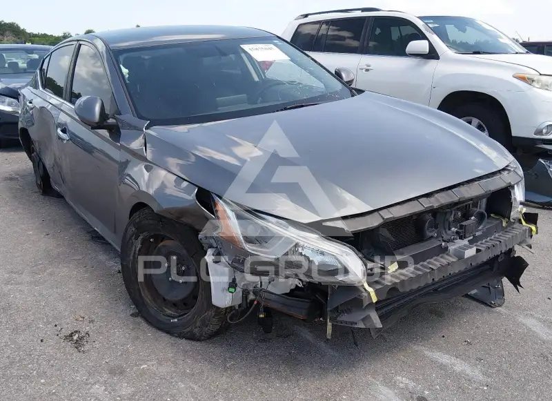2020 Nissan ALTIMA фото