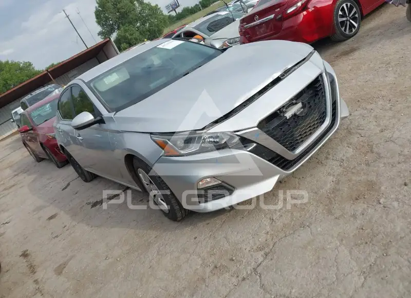 2020 Nissan ALTIMA фото