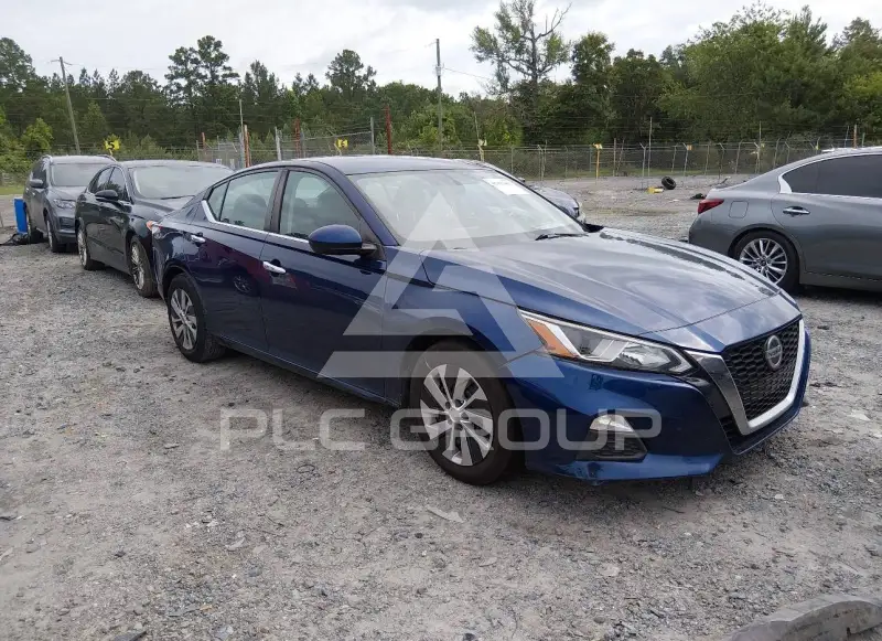 2020 Nissan ALTIMA photo