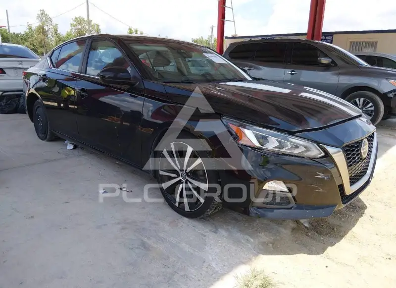 2020 Nissan ALTIMA photo