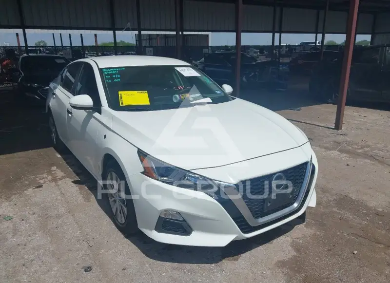 2020 Nissan ALTIMA photo