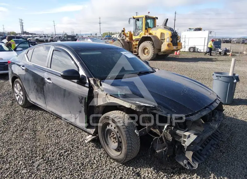 2020 Nissan ALTIMA фото