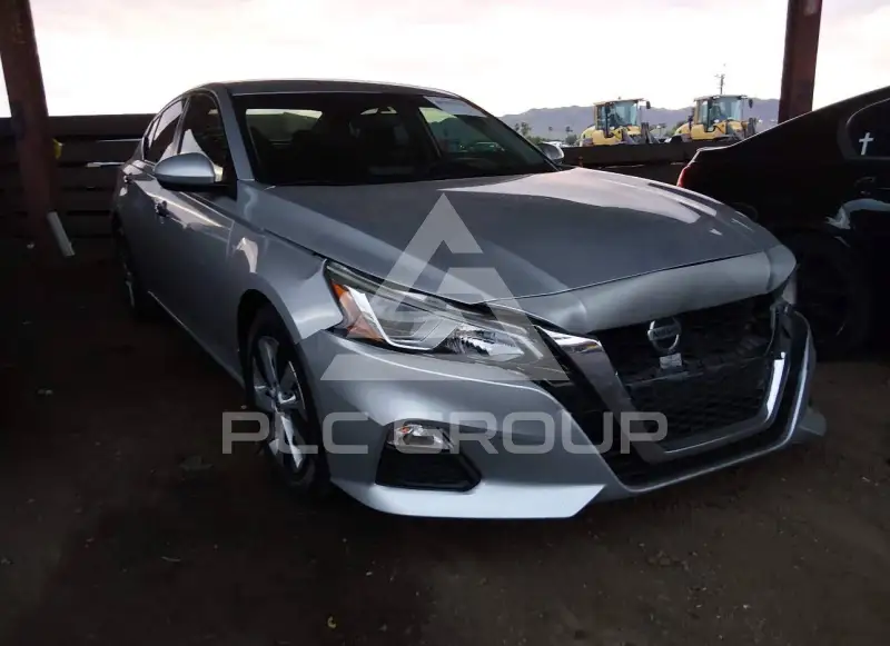 2020 Nissan ALTIMA фото