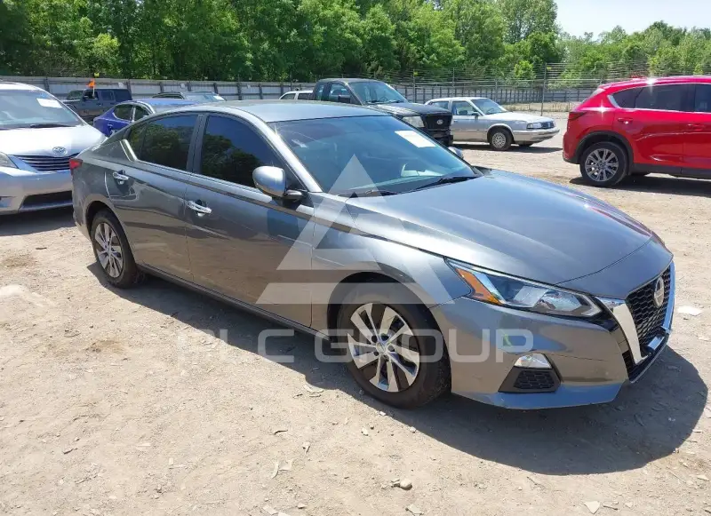 2020 Nissan ALTIMA фото