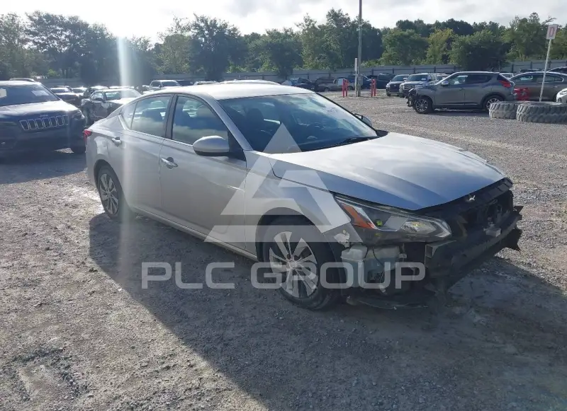 2020 Nissan ALTIMA фото