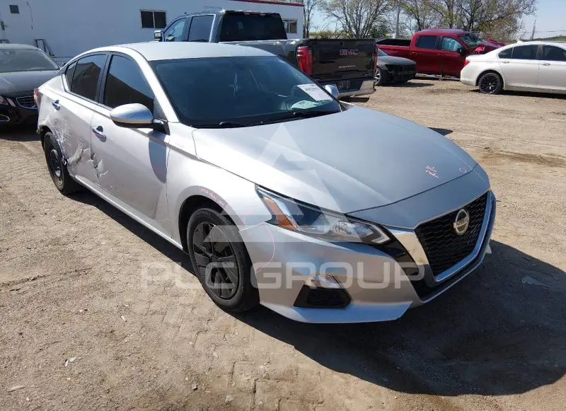 2020 Nissan ALTIMA photo