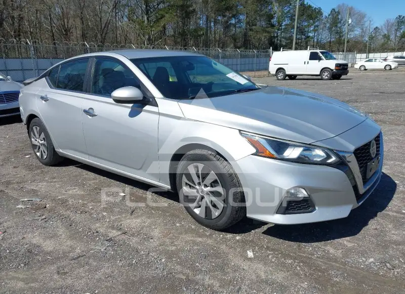 2020 Nissan ALTIMA фото