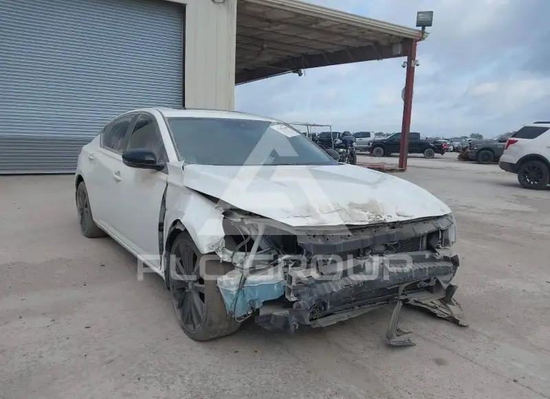 2020 Nissan ALTIMA photo