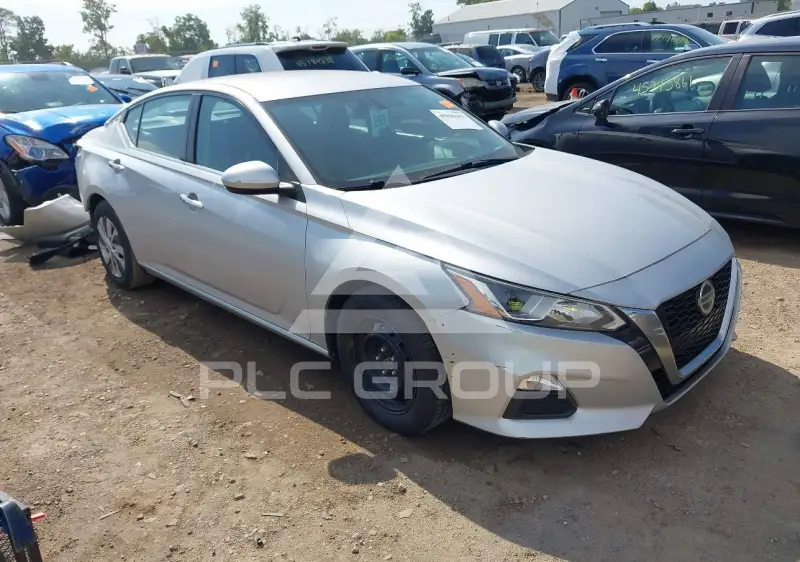 2020 Nissan ALTIMA фото