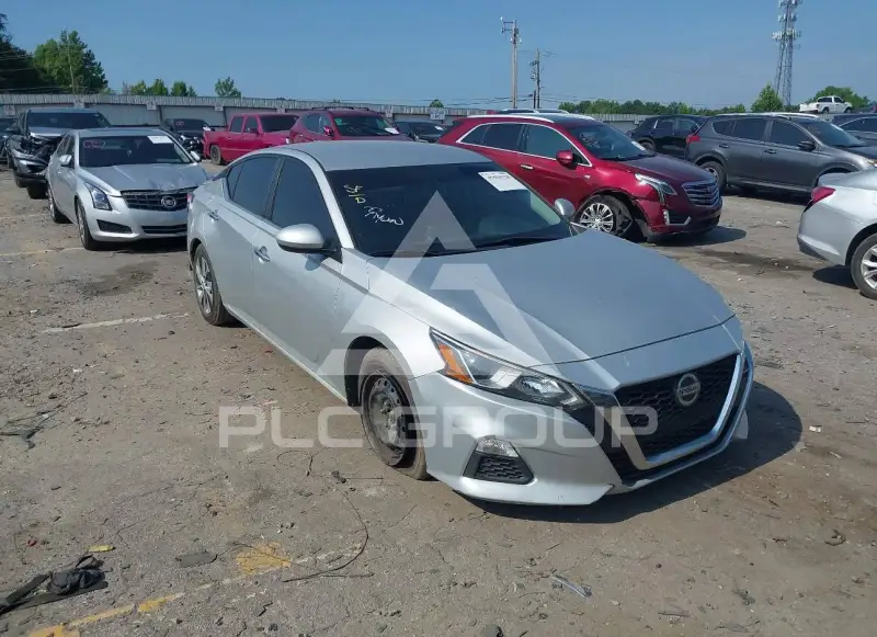 2020 Nissan ALTIMA фото