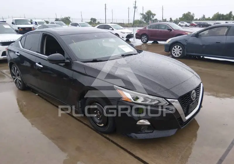 2020 Nissan ALTIMA photo