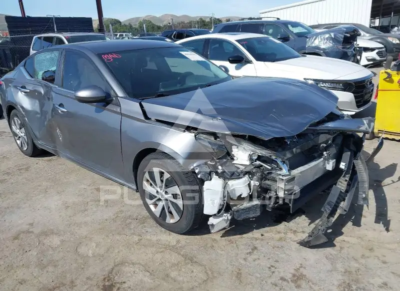 2020 Nissan ALTIMA photo