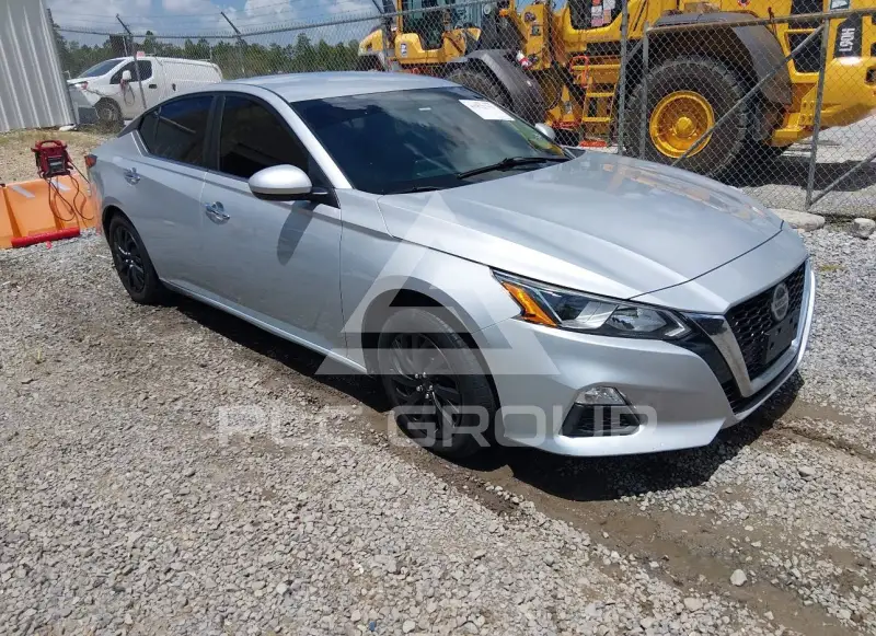 2020 Nissan ALTIMA photo