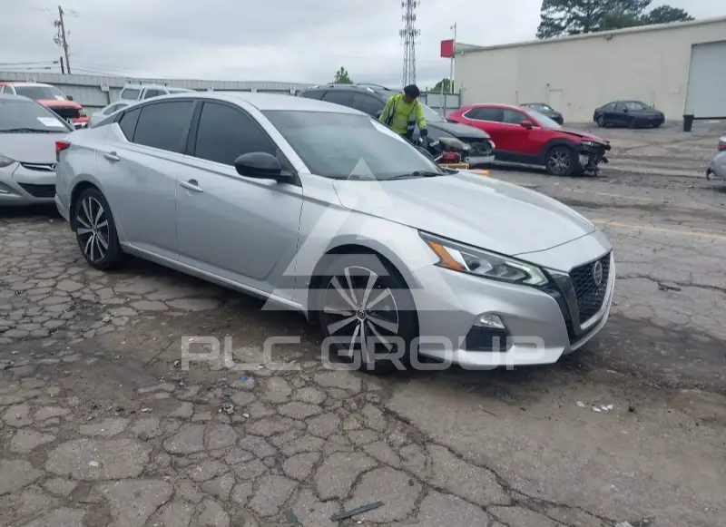 2020 Nissan ALTIMA photo