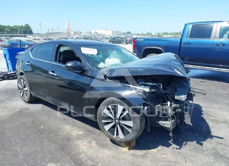 2020 Nissan ALTIMA фото