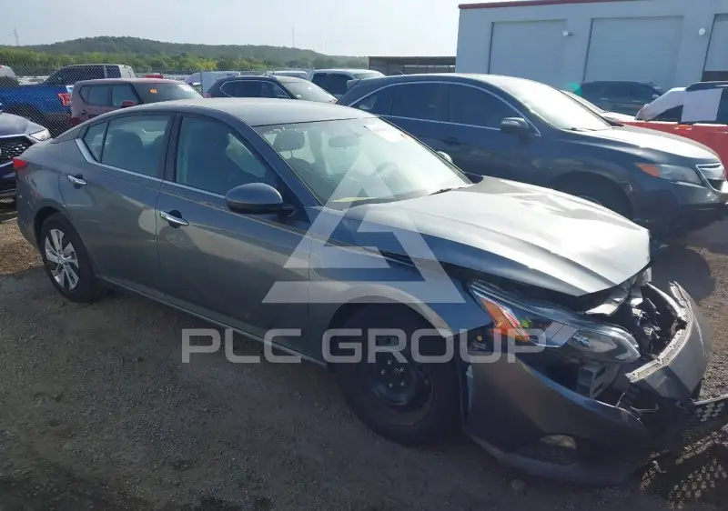 2020 Nissan ALTIMA фото