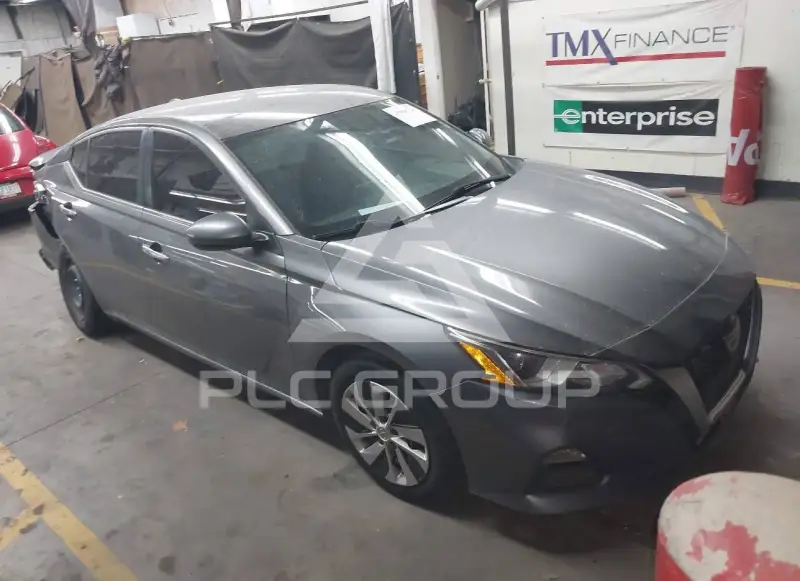 2020 Nissan ALTIMA photo