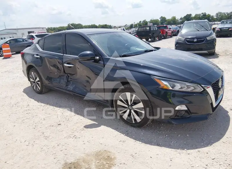 2020 Nissan ALTIMA photo