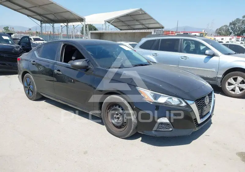 2020 Nissan ALTIMA фото