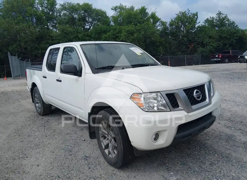 2020 Nissan FRONTIER photo