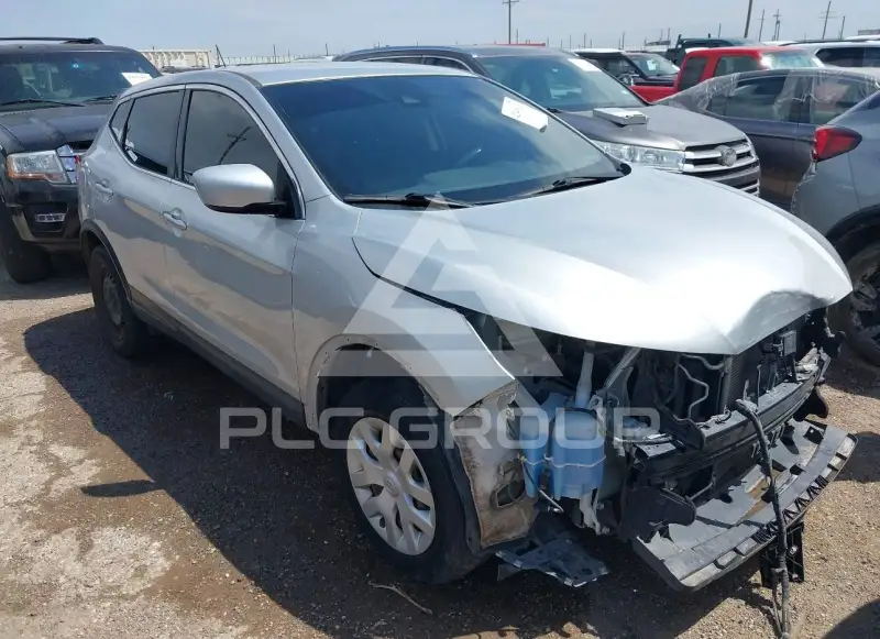 2020 Nissan ROGUE photo