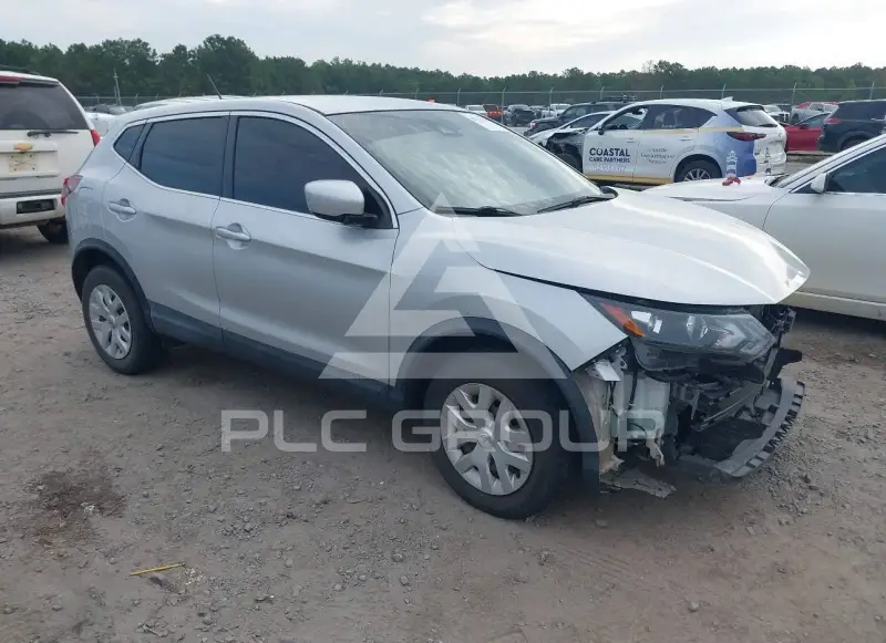 2020 Nissan ROGUE photo