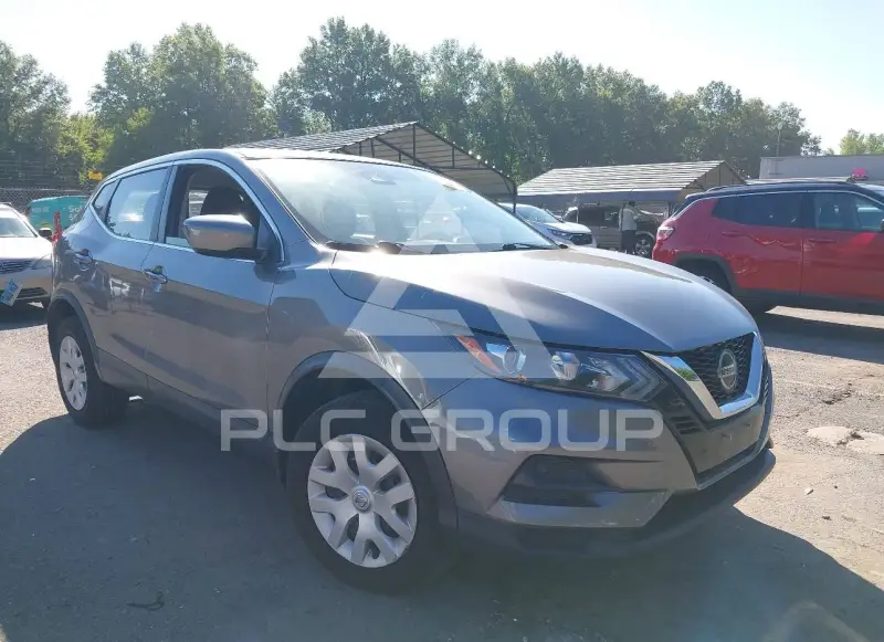 2020 Nissan ROGUE photo