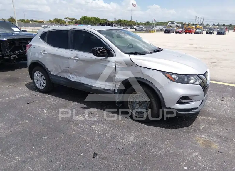 2020 Nissan ROGUE photo