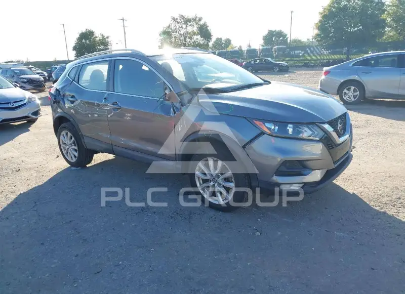 2020 Nissan ROGUE photo