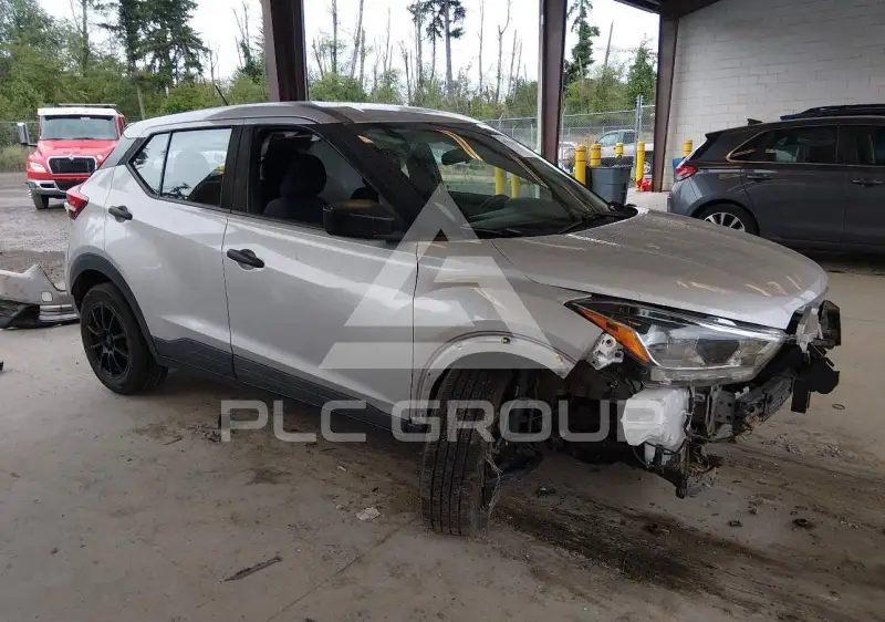 2020 Nissan KICKS photo