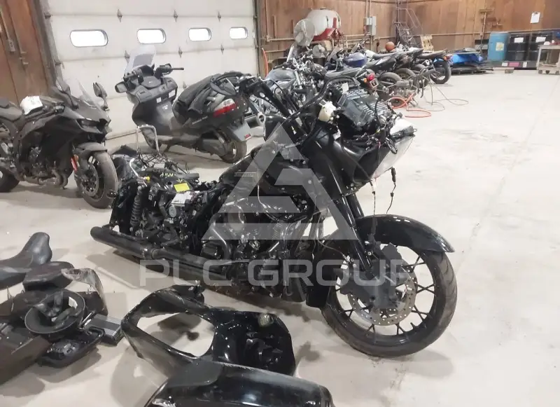 2020 Harley-Davidson FLTRX photo