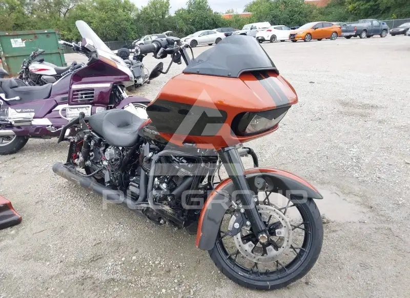 2020 Harley-Davidson FLTRX photo
