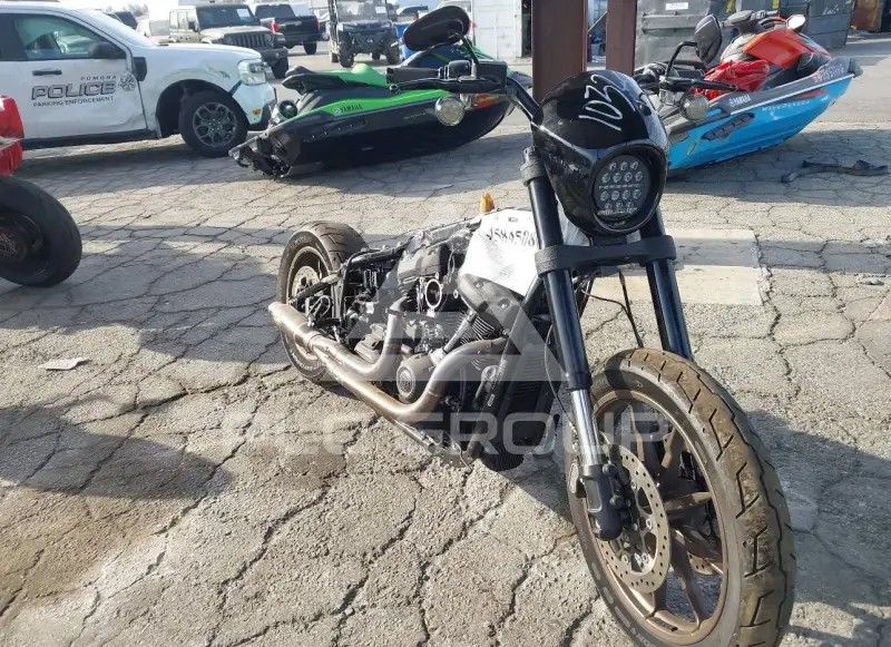 2020 Harley-Davidson FXLR photo