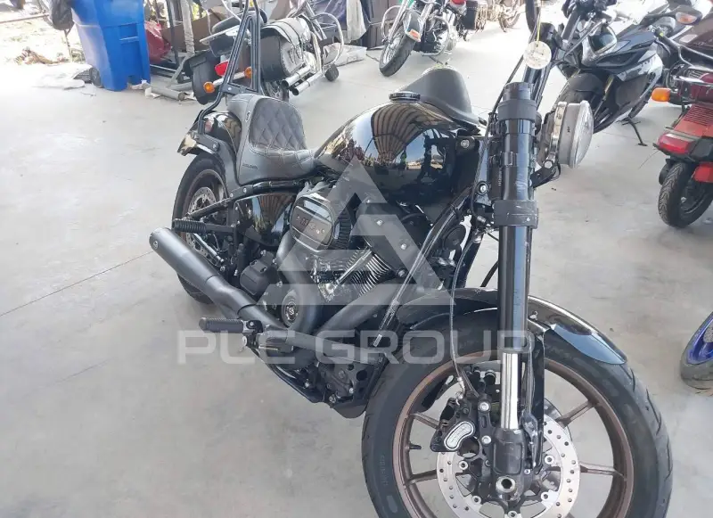 2020 Harley-Davidson FXLR фото