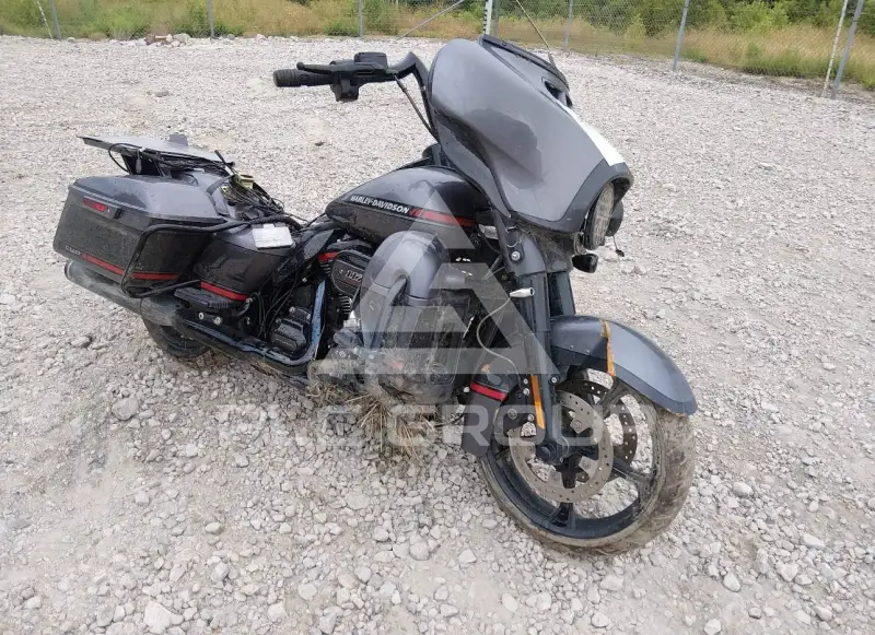 2020 Harley-Davidson FLHTK photo