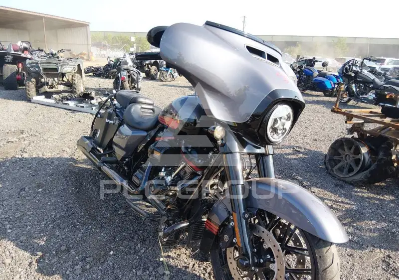 2020 Harley-Davidson FLHX фото