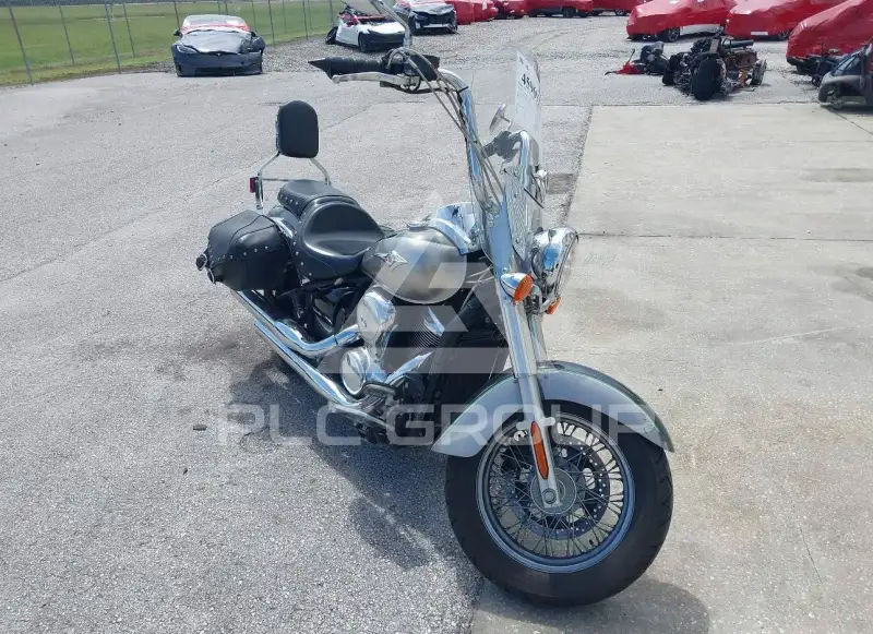 2020 Kawasaki VN900 фото