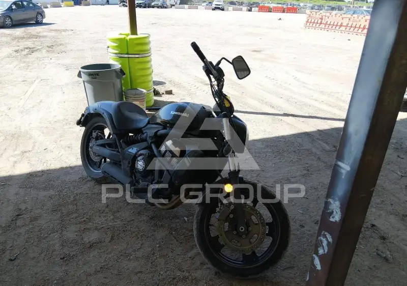 2020 Kawasaki EN650 фото