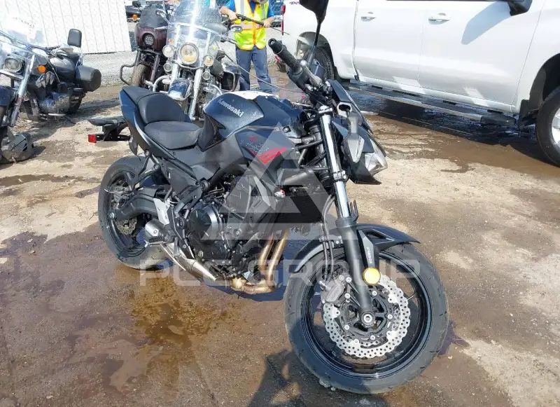 2020 Kawasaki ER650 фото