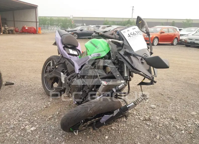 2020 Kawasaki EX650 photo