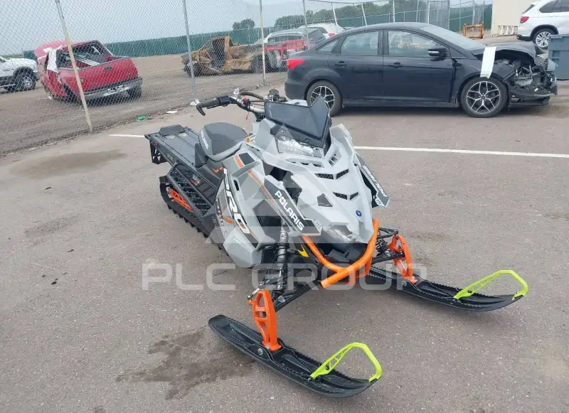2020 Polaris  фото