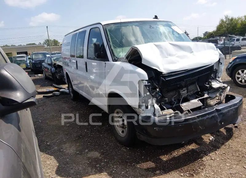 2020 Chevrolet EXPRESS photo