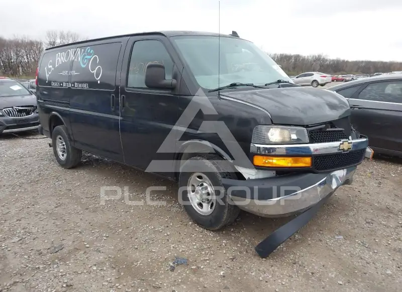 2020 Chevrolet EXPRESS photo
