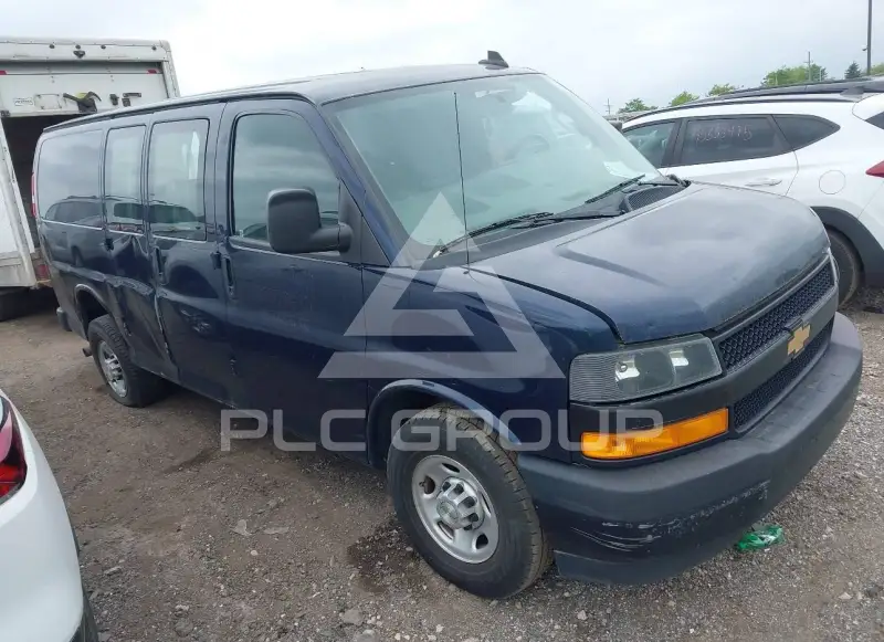 2020 Chevrolet EXPRESS фото
