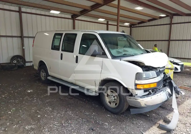 2020 Chevrolet EXPRESS фото