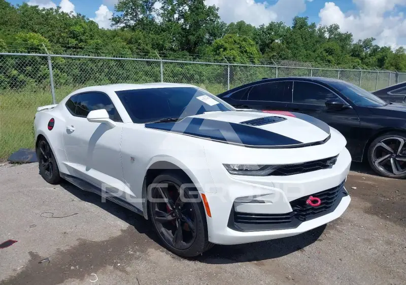 2020 Chevrolet Camaro photo